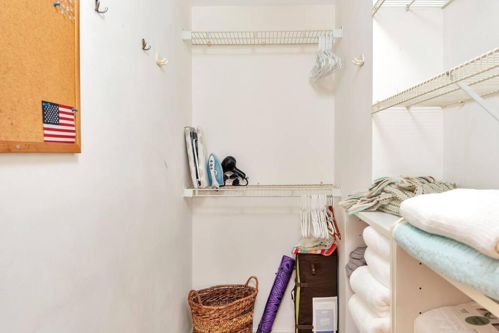 Charming Studio W Pool One Mile To Beach Pets Welcome Lake Worth Beach Zewnętrze zdjęcie